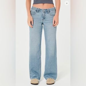 ♡ NWT low rise baggy jeans